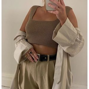 Les basics brown straight knit crop